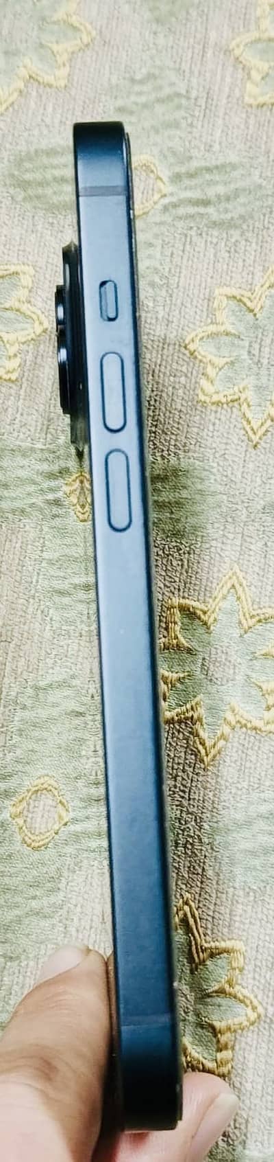 iPhone 14 128 GB  90 battery health   10/10 condition