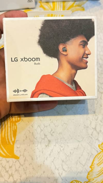 earbuds LG xboom