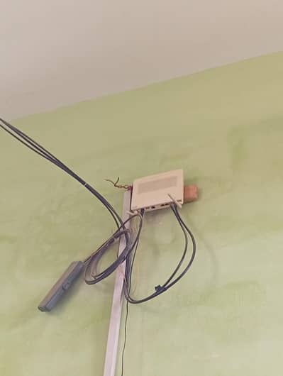 Huawei fiber WiFi router argent sell