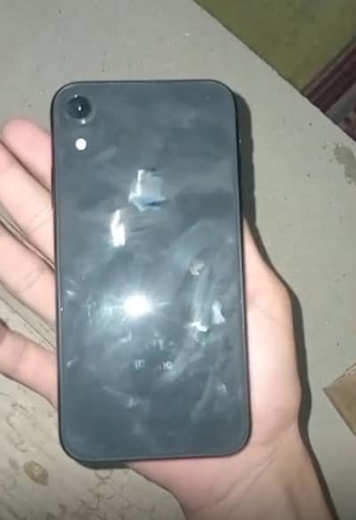 I phone xr 64gb water pack