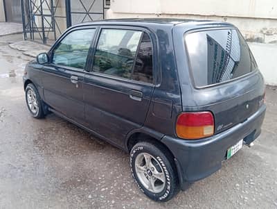 DAIHATSU COURE AUTOMATIC . . .