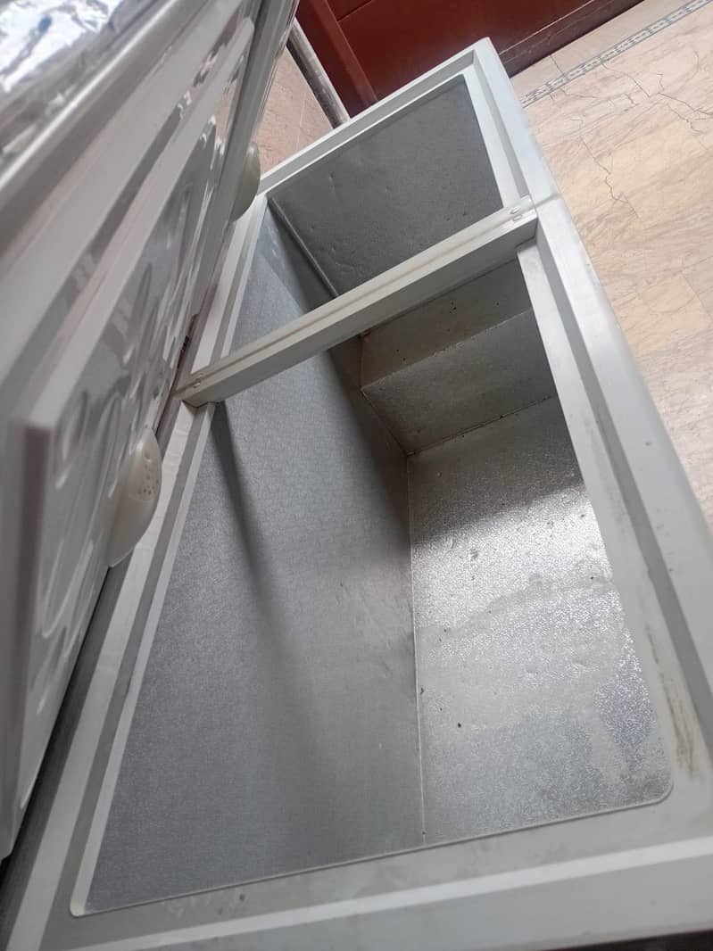deep freezer 1