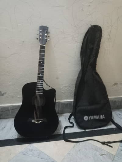 Guitar Yamaha with bag  Exchange possible ha
