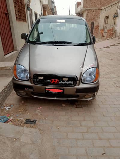 santro club in lush condition