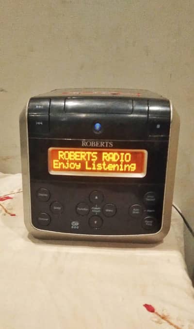 Roberts sound 38 antique Bluetooth speaker
