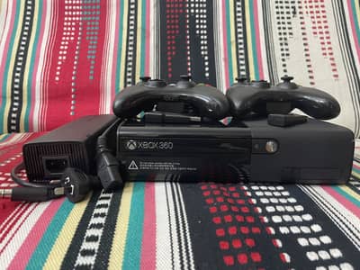 Xbox 360 E original condition for sale