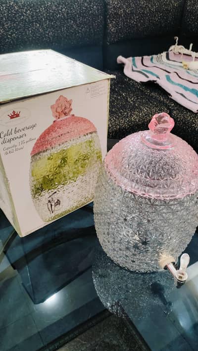 Cold beverages dispencer  unused un touch