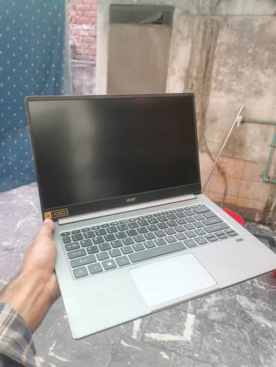 Laptop i5 10th Generation Acer Swift 3 14 inch Ips LED  8by256 Hp Dell