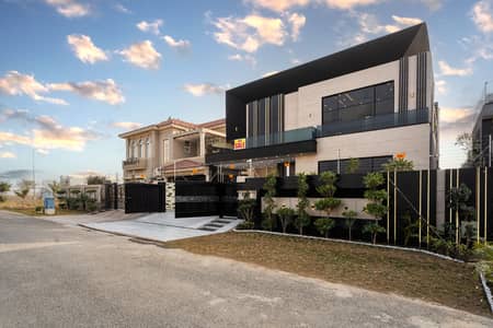 House for Buy in DHA phase 7 block Y