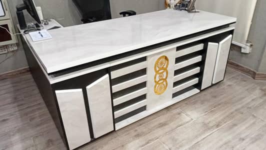 Executive office table uv lamination 6feet top