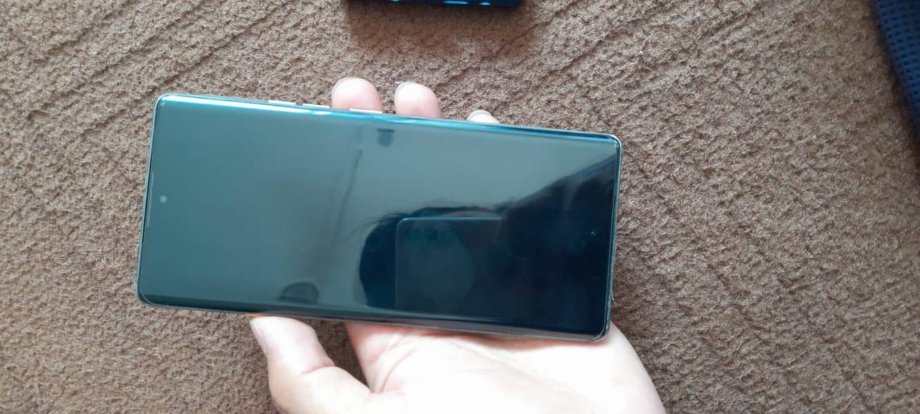 Techno Camon 40 pro 1