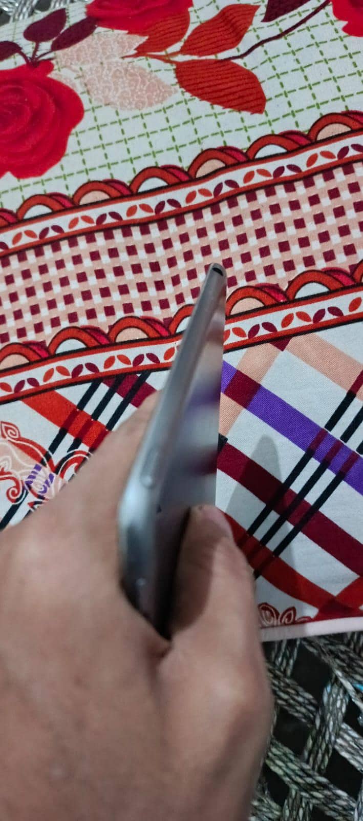 iPad mini 5. . . . . . . 5