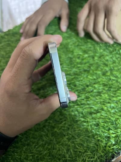 I phone 13 pro 256 gb jv