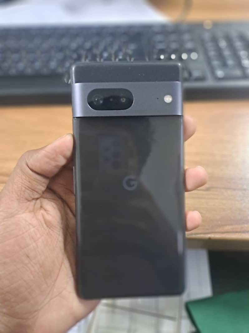 Google Pixel 7 5