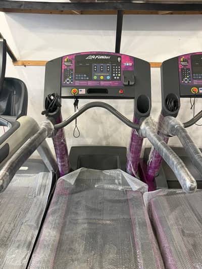 GYM TREADMILLS / DOMESTIC ELLEPTICAL / GYM EQUIPMENTS / GYM ELLIPTICAL