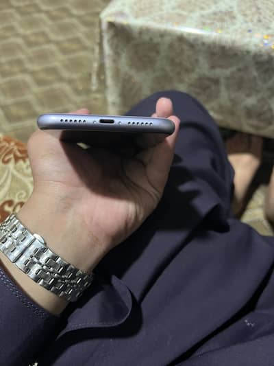 IPhone 11 Non PTA/JV