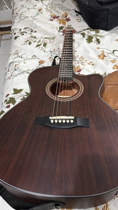 Brand new semi acoustic guitar for urgent sale