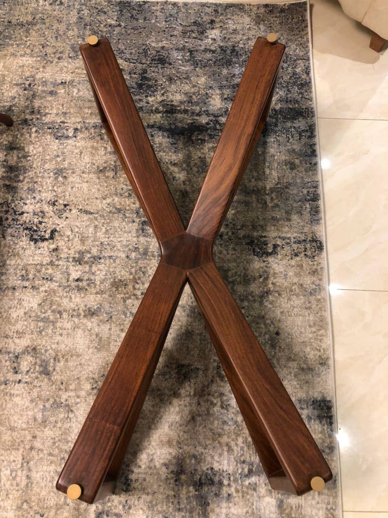 MarkX - Coffee Table 4