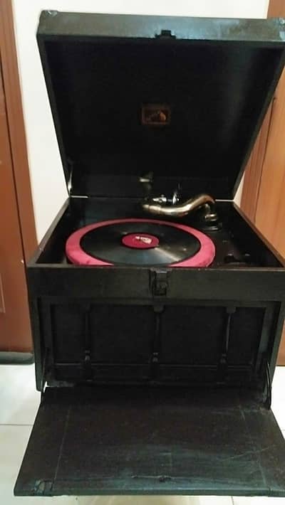 His Master Voice company vinly playet