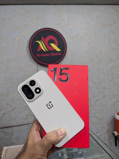 One plus 15 (12/256) with Box