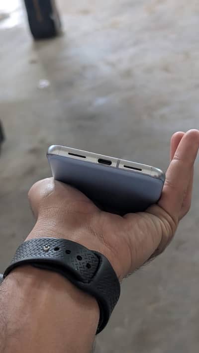 GOOGLE 8 pro dual approved waterpack 12gb 256gb air tight