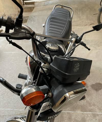 HONDA CG125 . MODEL 2022