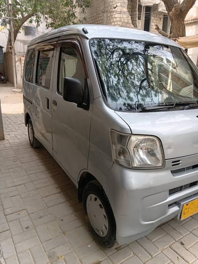 Hijet 2013. . . . 18 orignal mint condition