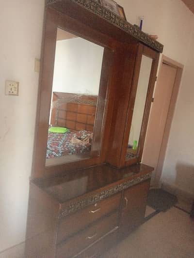 drasing table for sale