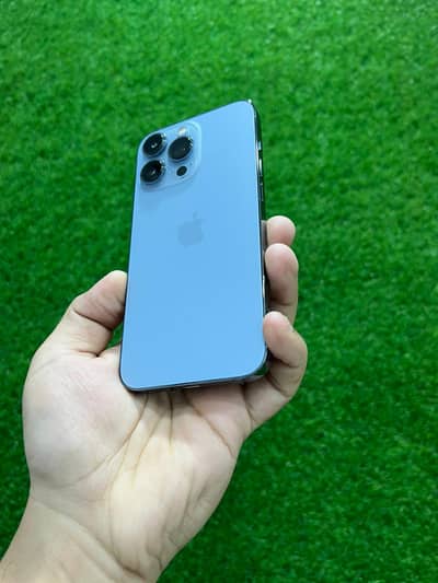 iPhone 13 Pro    - Jv - 4 Months SIM Time