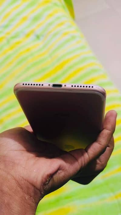 iphone 7 plus 128 GB my WhatsApp number 0329-26-68-929