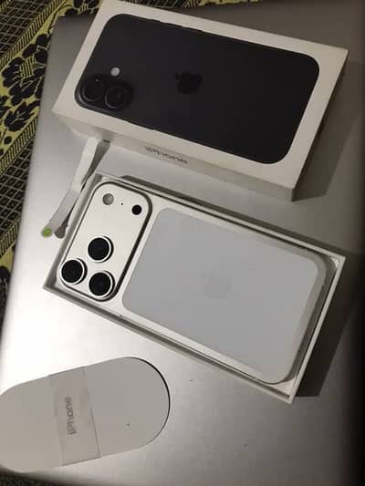 iPhone XR converted to 17 pro