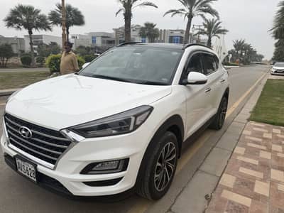 Hyundai tucson 2023 AWD Parking Sensor New Rims