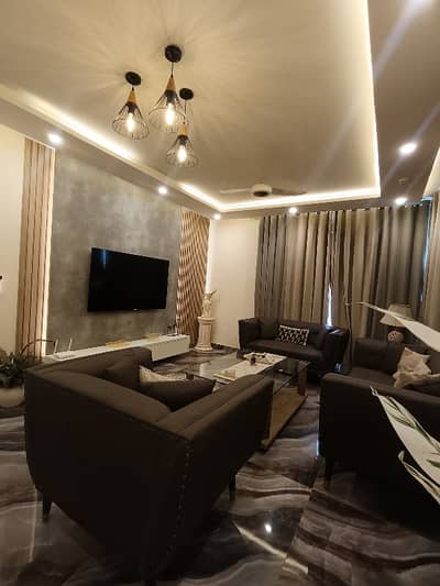 2 Bed Rooms Luxury Furnished Penthouse Available For Rent
