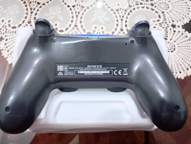 SONY PS 4 controller 3