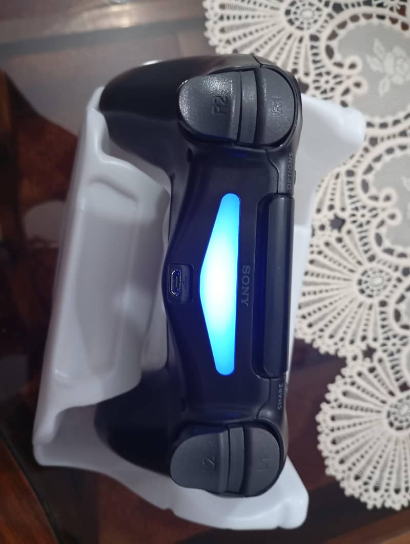 SONY PS 4 controller  1