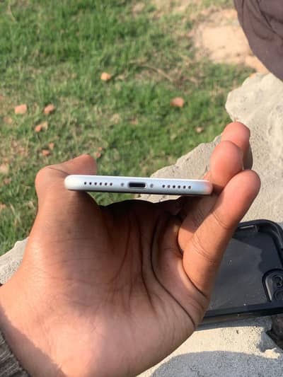 iphone se 2020 water pack ha  03094141387