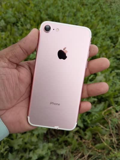 Iphone 7 32GB 84 battery health