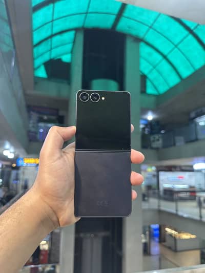 Z FILP 7 12 256gb non pta non active sim