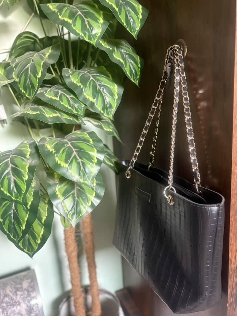 Tote bag 1