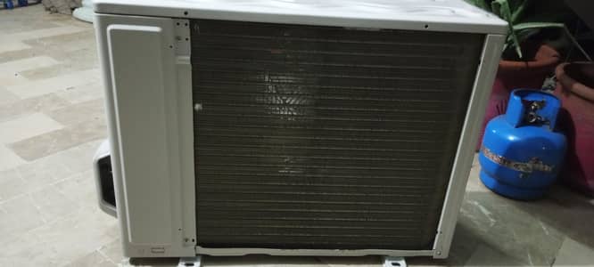 hair 1 ton sada ac under warranty