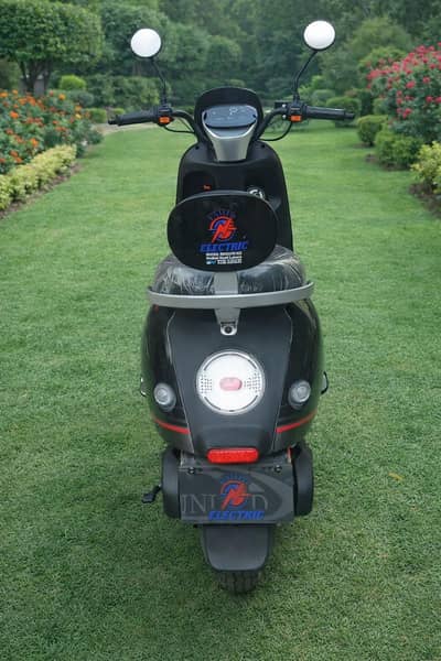“Electric Scooty 60V Good Condition – Battery Strong – Lahore”