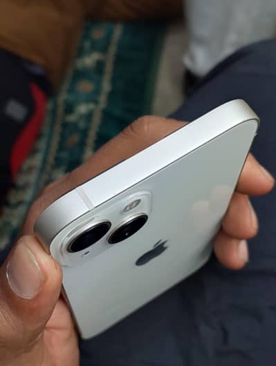 iphone 13 128GB lush condition 10/10 water pack price is final