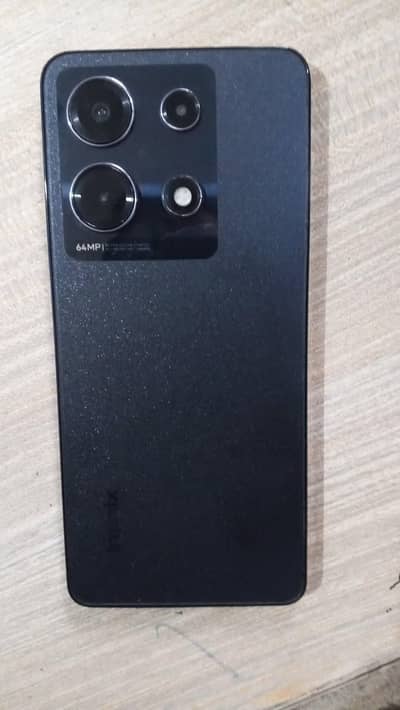Infinix note30 condition 10,8koi cheeze sath ni hai 03154417278