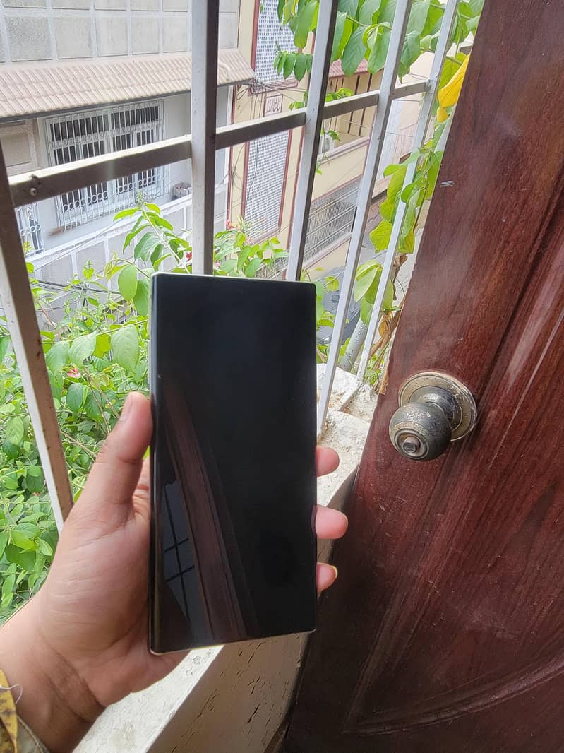 Samsung Note 10 Plus 8