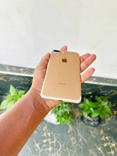 Iphone 7puls 128 GB my WhatsApp number 0370-36-59-905
