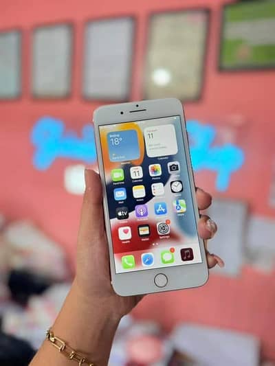 Iphone 7puls 128 GB my WhatsApp number 0370-36-59-905