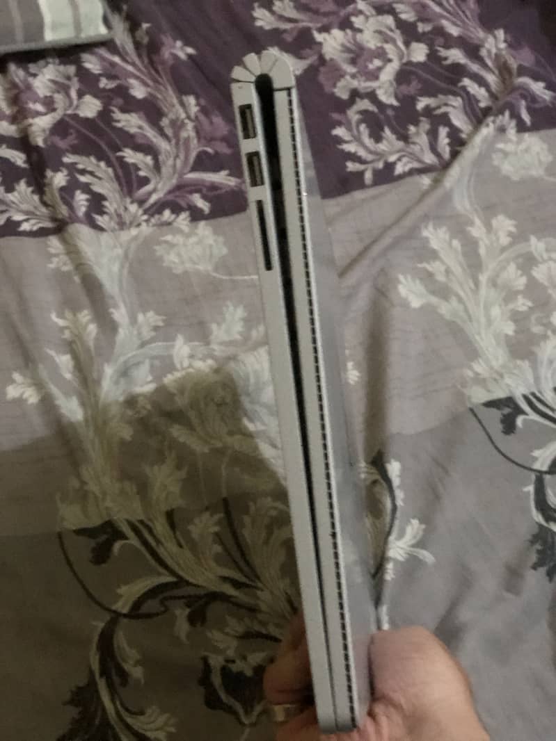 Microsoft Surface book 1 5