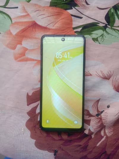 Infinix smart 8