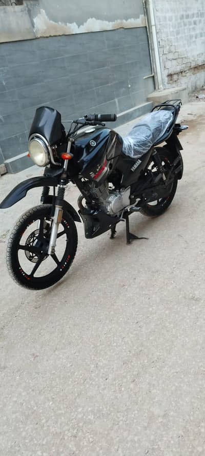 Yamaha YbR G 2017#0/3/1/7/0/0/2/4/6/2/9