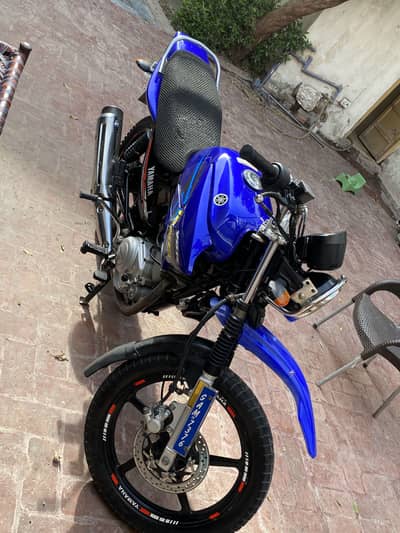 Yamaha ybr g 2019 model price 2.55k